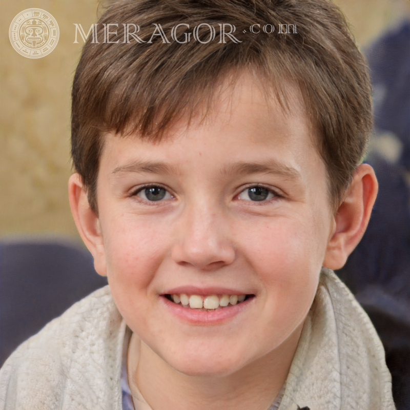 Foto de un niño de cabello castaño sonriente para TikTok Rostros de niños Infantiles Chicos jóvenes Caras, retratos