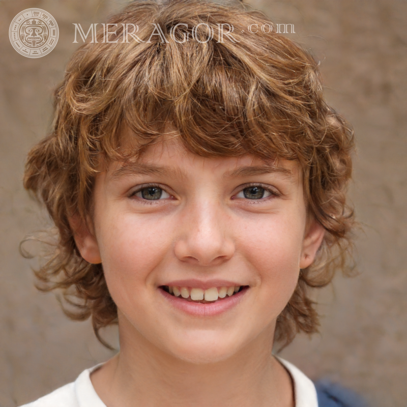 Foto eines glücklichen Jungen für TikTok Gesichter von Jungen Kindliche Jungen Gesichter, Porträts