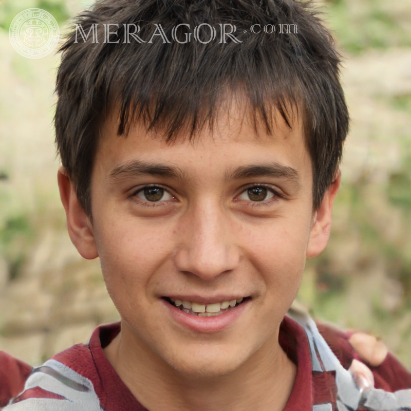 Photo un garçon joyeux pour les réseaux sociaux Visages de garçons Infantiles Jeunes garçons Visages, portraits