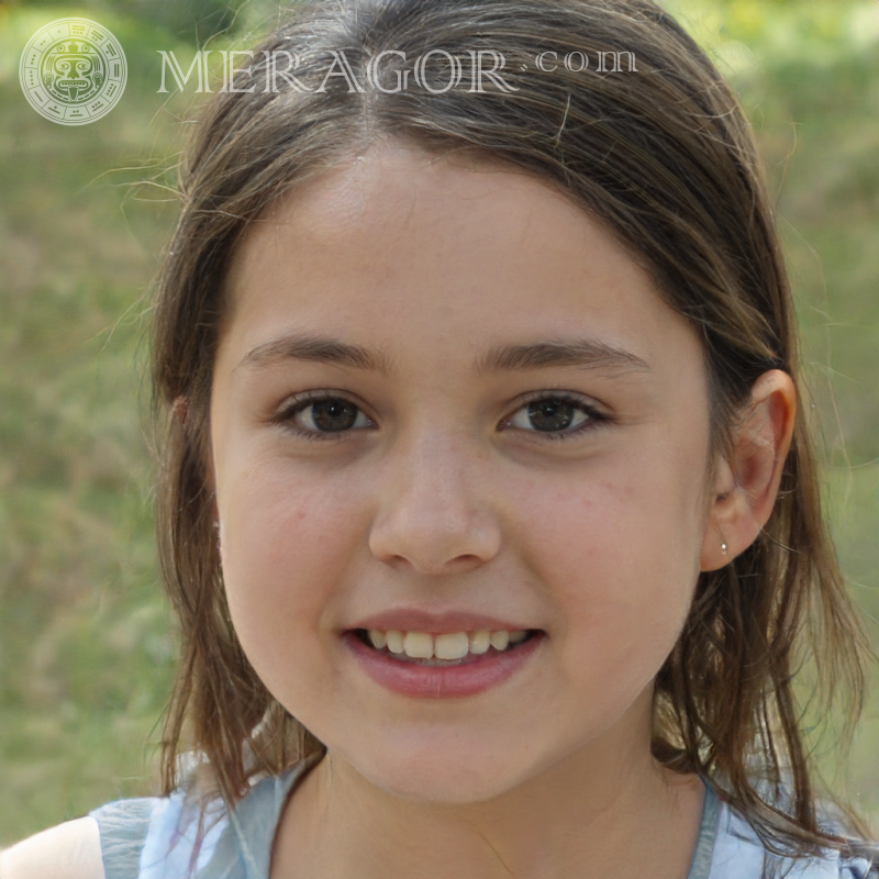Image de téléchargement de portrait de visage de fille Visages de petites filles Visages, portraits Défunt