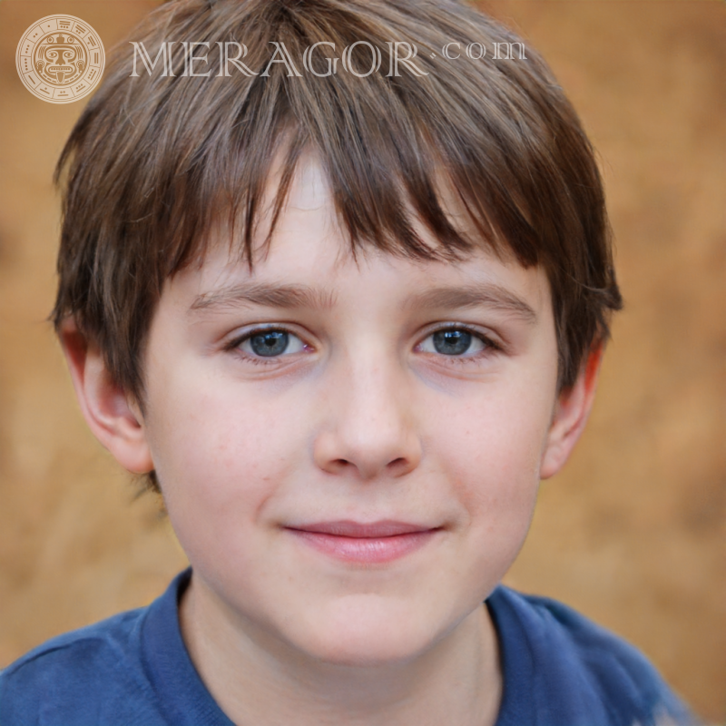 Photo un garçon souriant pour les messagers Visages de garçons Européens Infantiles Jeunes garçons