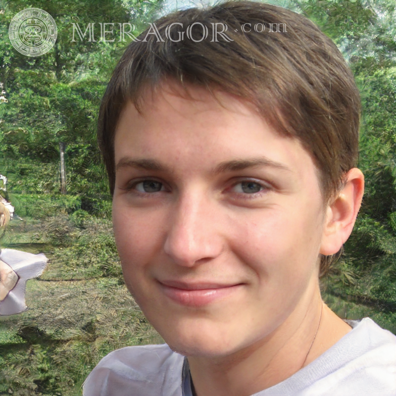 Visage joyeux de garçon pour enregistrement Visages de garçons Européens Russes Ukrainiens