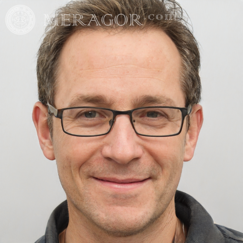 Le visage un homme intelligent sur avatar Visages d'hommes Européens Visages, portraits