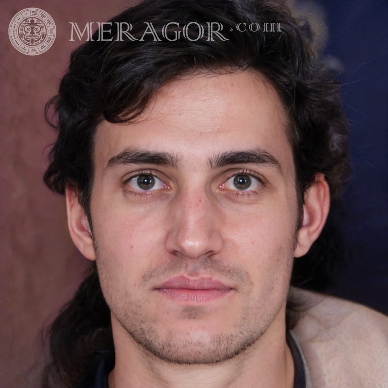 Le visage un homme de 27 ans Visages d'hommes Européens Visages, portraits