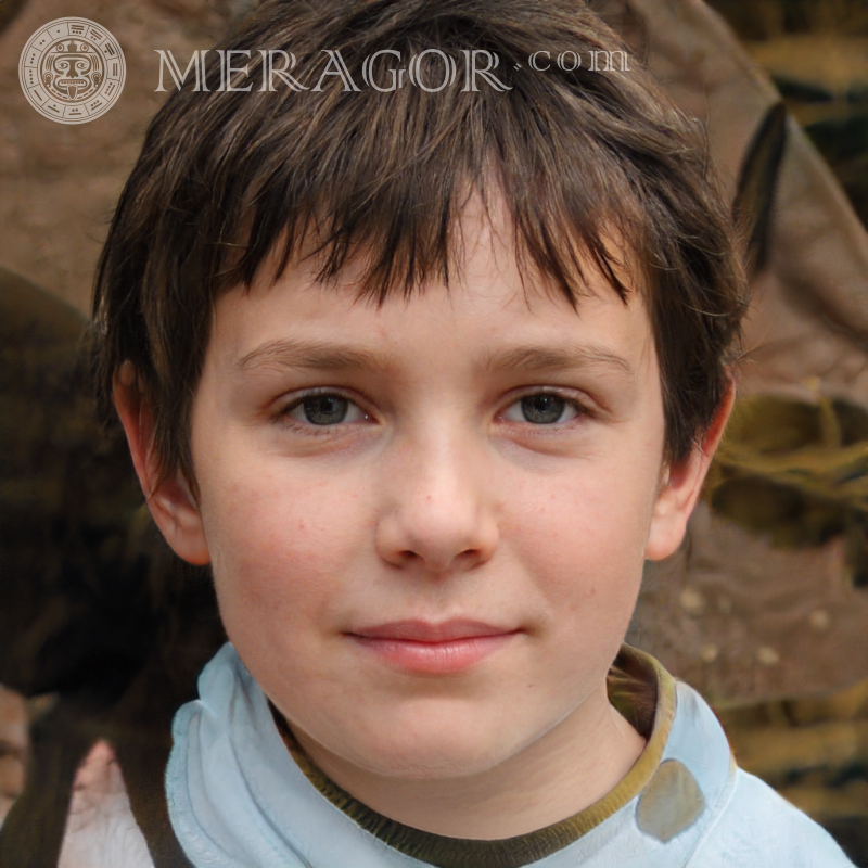 Das Gesicht eines Jungen mit dunklen Haaren Gesichter von Jungen Europäer Russen Ukrainer