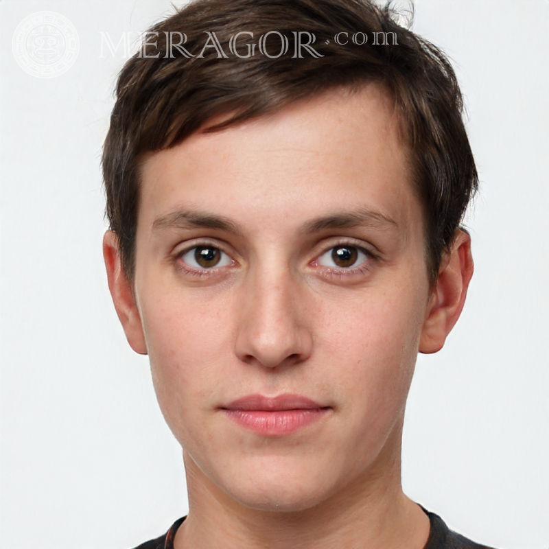 Gesicht eines Jungen mit dunklen Haaren auf weißem Hintergrund Gesichter von Jungen Europäer Russen Ukrainer