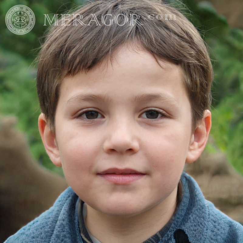 Rosto de menino de cabelo curto para o perfil Rostos de meninos Europeus Russos Ucranianos