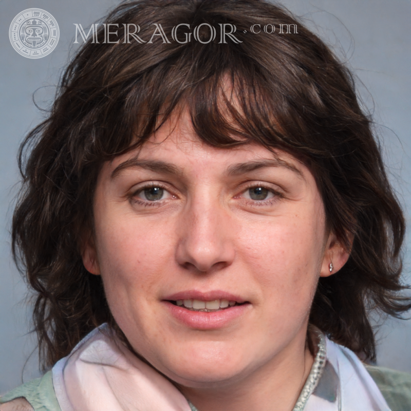 Image de visage de femme Visages de femmes Européens Russes Visages, portraits