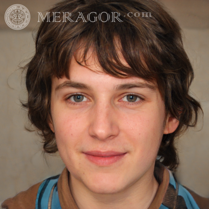 Gesicht eines zufriedenen brünetten Jungen Gesichter von Jungen Europäer Russen Ukrainer