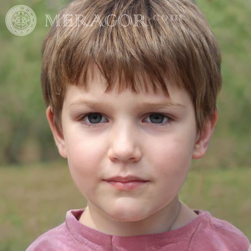 Falsches Gesicht eines süßen braunhaarigen Jungen als Deckung Gesichter, Porträts Europäer Russen Ukrainer