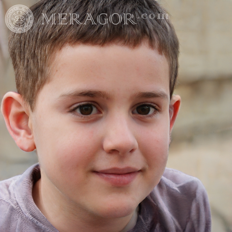 Télécharger la photo du petit garçon pour Facebook Visages de garçons Européens Russes Ukrainiens