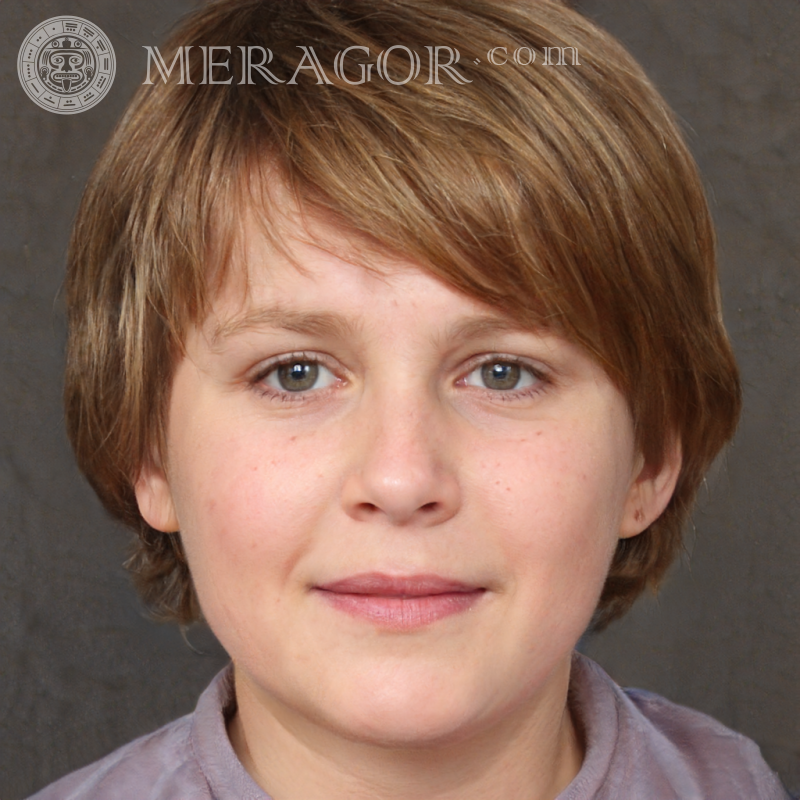 Laden Sie das Foto eines lächelnden Jungen für WhatsApp herunter Gesichter von Jungen Europäer Russen Ukrainer