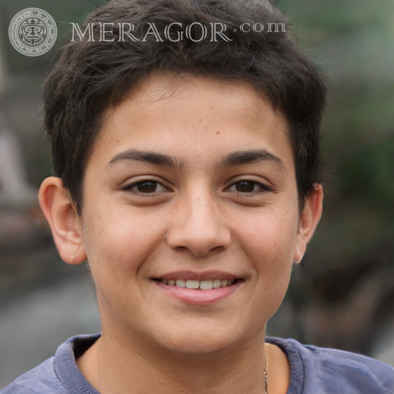 Téléchargez une photo un garçon joyeux pour Vkontakte Visages de garçons Arabes, musulmans Infantiles Jeunes garçons