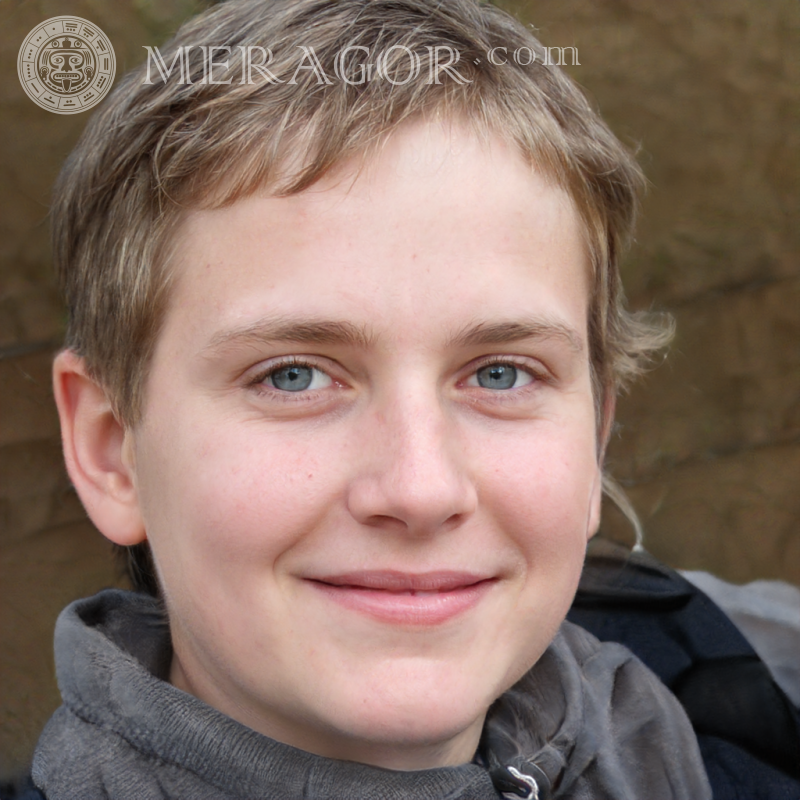 Download a photo of a smiling boy for the page Faces of boys Europeans Russians Ukrainians