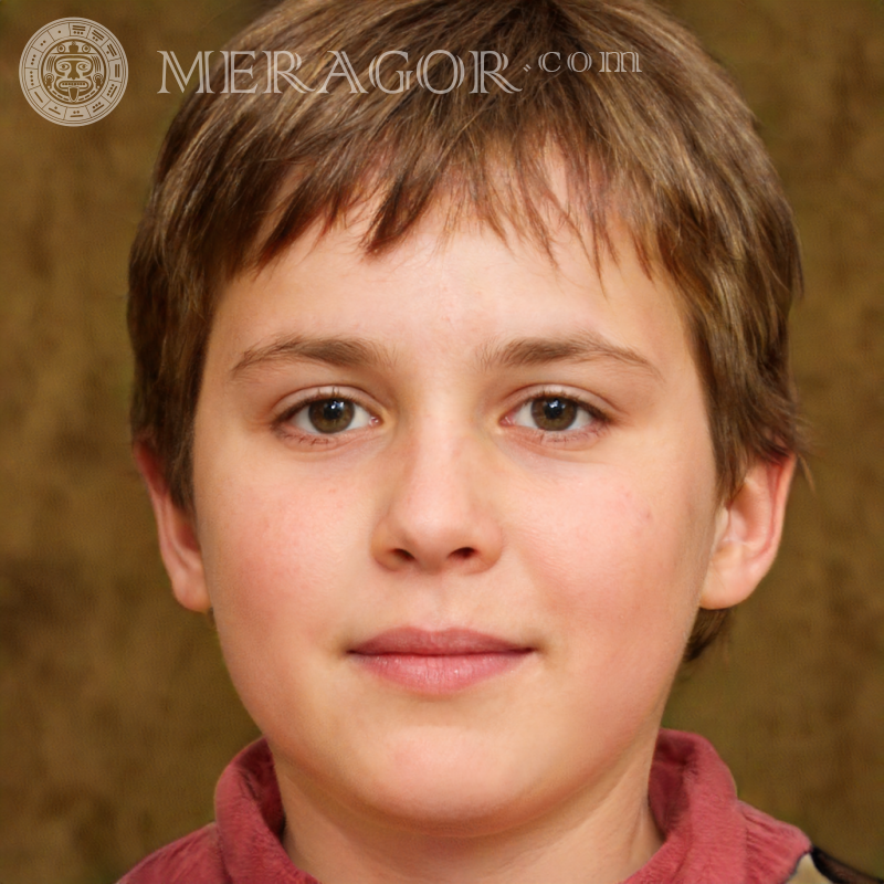 Télécharger le visage de garçon mignon pour la couverture Visages de garçons Européens Russes Ukrainiens