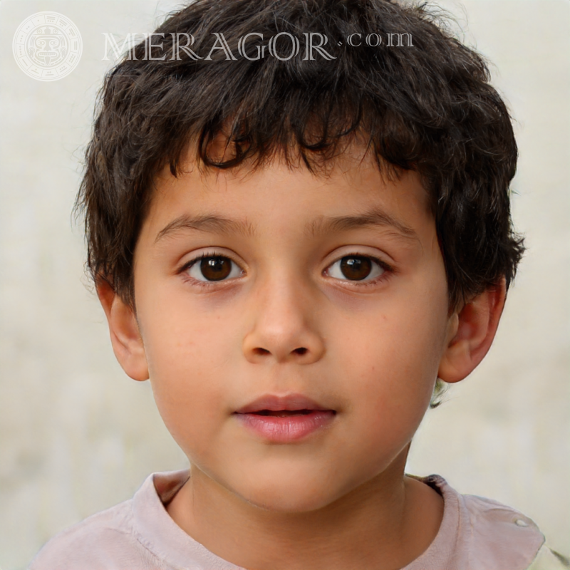 Télécharger le petit visage de garçon pour Bamble Visages de garçons Européens Italiens Portugais