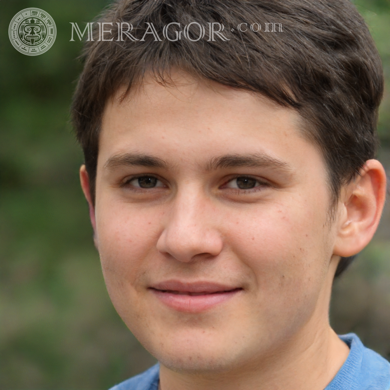 Télécharger visage de garçon souriant pour Bamble Visages de garçons Européens Russes Ukrainiens