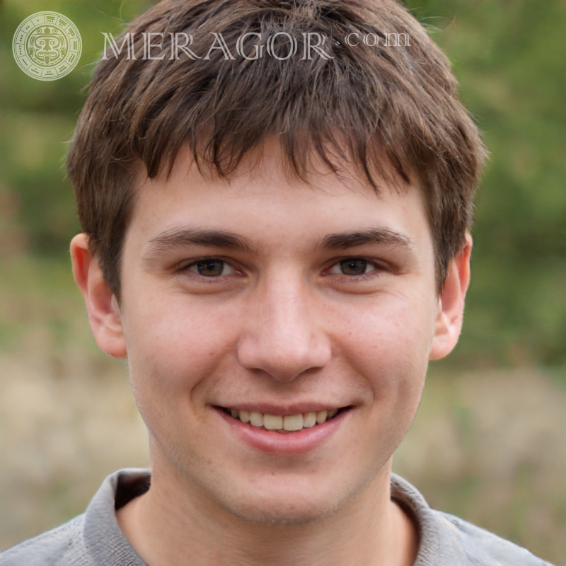 Visage de mec de 17 ans pour site annonces Visages de jeunes hommes Européens Russes Visages, portraits