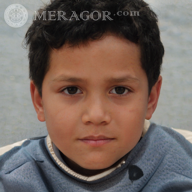 Laden Sie das gefälschte Porträt eines kleinen Jungen für Twitter herunter Gesichter von Jungen Araber, Muslime Kindliche Jungen