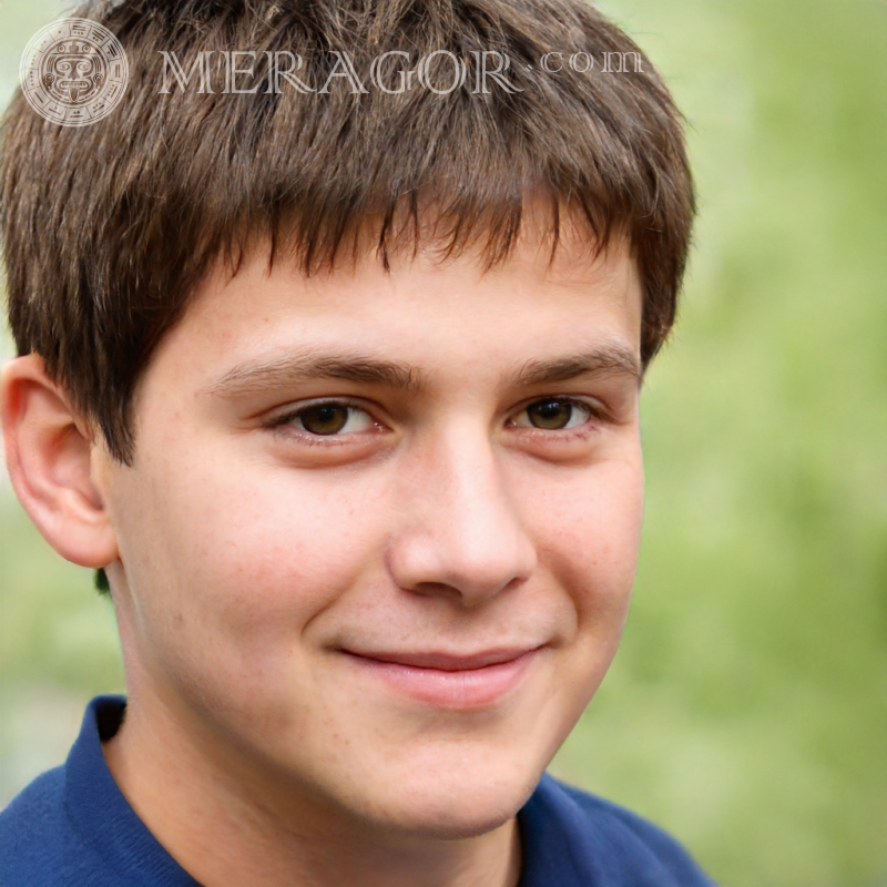 Cara de cara do Instagram de 14 anos Rostos de rapazes Europeus Russos Pessoa, retratos