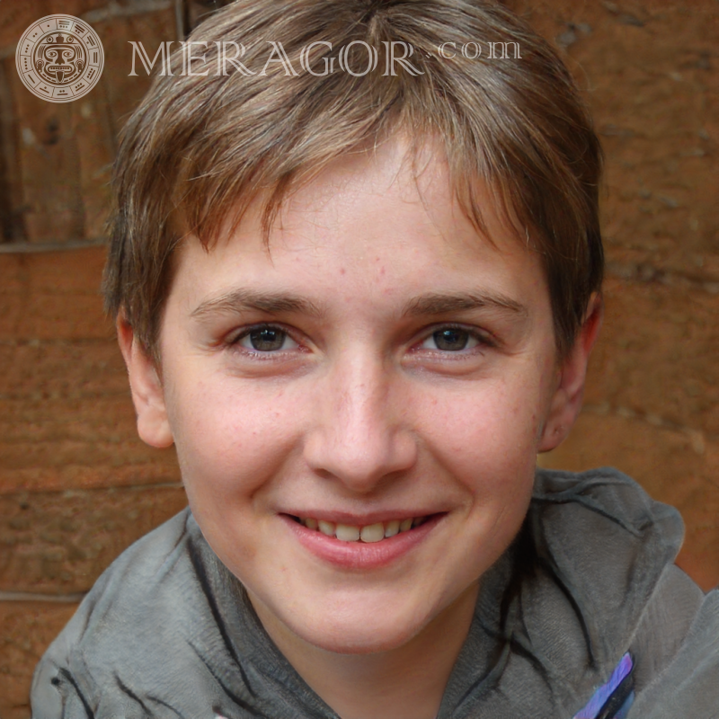 Baixe o retrato falso de um menino sorridente para a página Rostos de meninos Europeus Russos Ucranianos