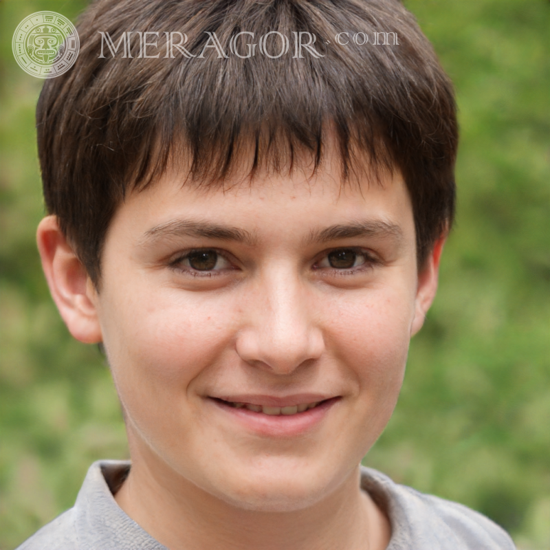 Retrato falso de um menino feliz para Bamble Rostos de meninos Europeus Russos Ucranianos