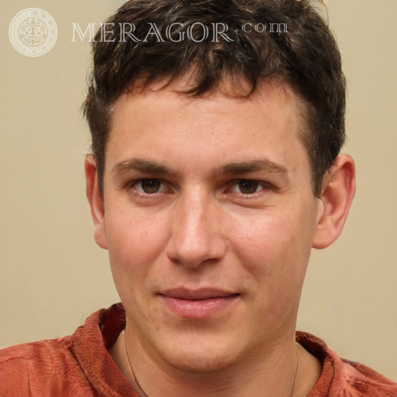 Guy face pour autorisation Visages de jeunes hommes Européens Russes Visages, portraits