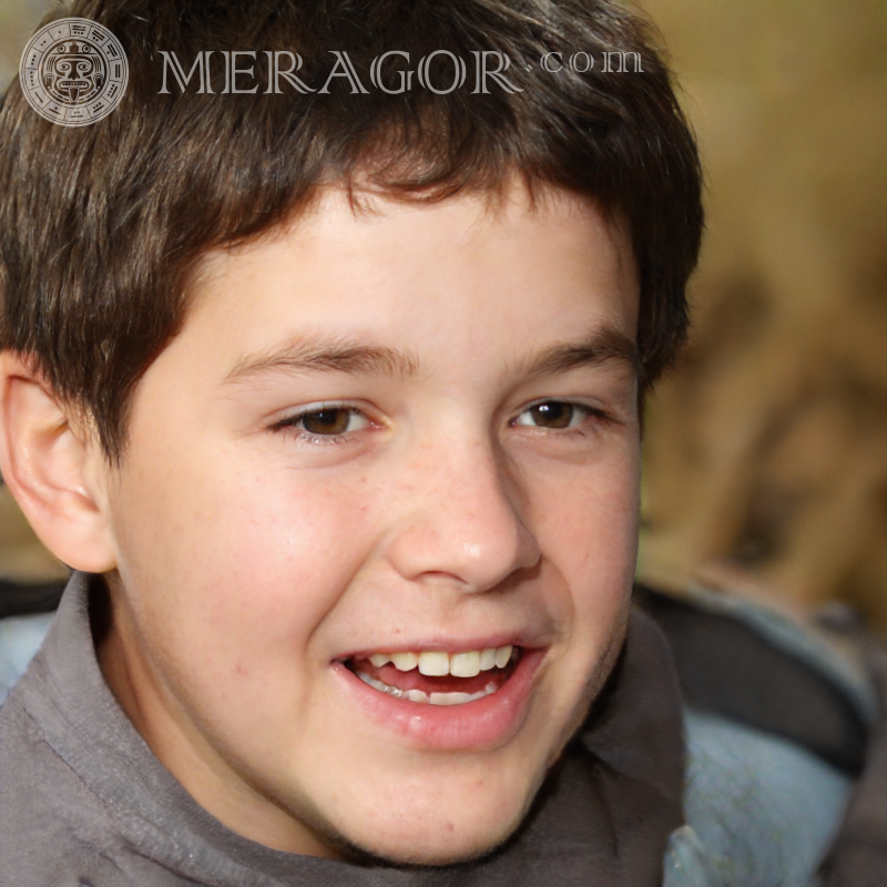 Retrato falso de um menino sorridente para Baddo | 3 Rostos de meninos Europeus Russos Ucranianos