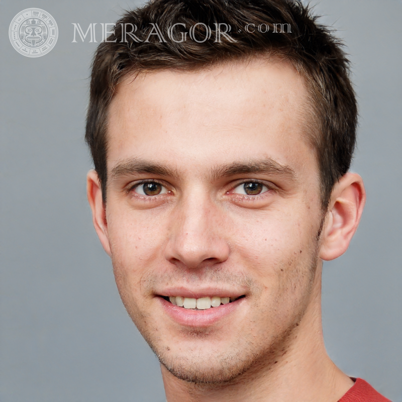 Le visage de 24 ans est le meilleur Visages de jeunes hommes Européens Russes Visages, portraits