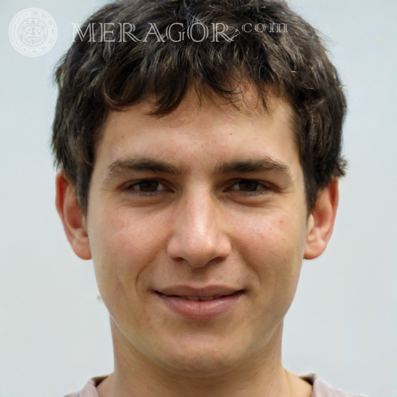 Laden Sie das Foto Gesicht eines fröhlichen Jungenfotos herunter Gesichter von Jungen Europäer Russen Ukrainer