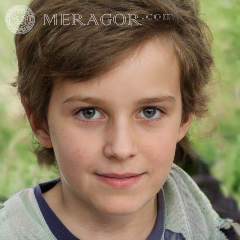 Descargar foto de cara de chico lindo foto falsa Rostros de niños Europeos Rusos Ucranianos