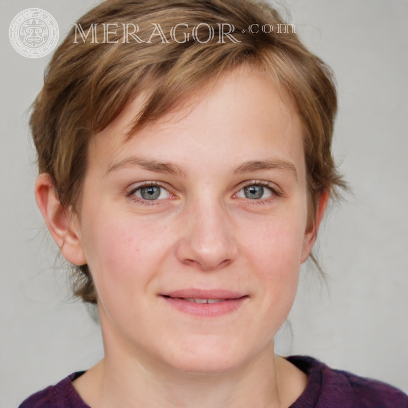Descargar la foto de la cara del generador de perfiles aleatorios de chico alegre | 0 Rostros de niños Europeos Rusos Ucranianos