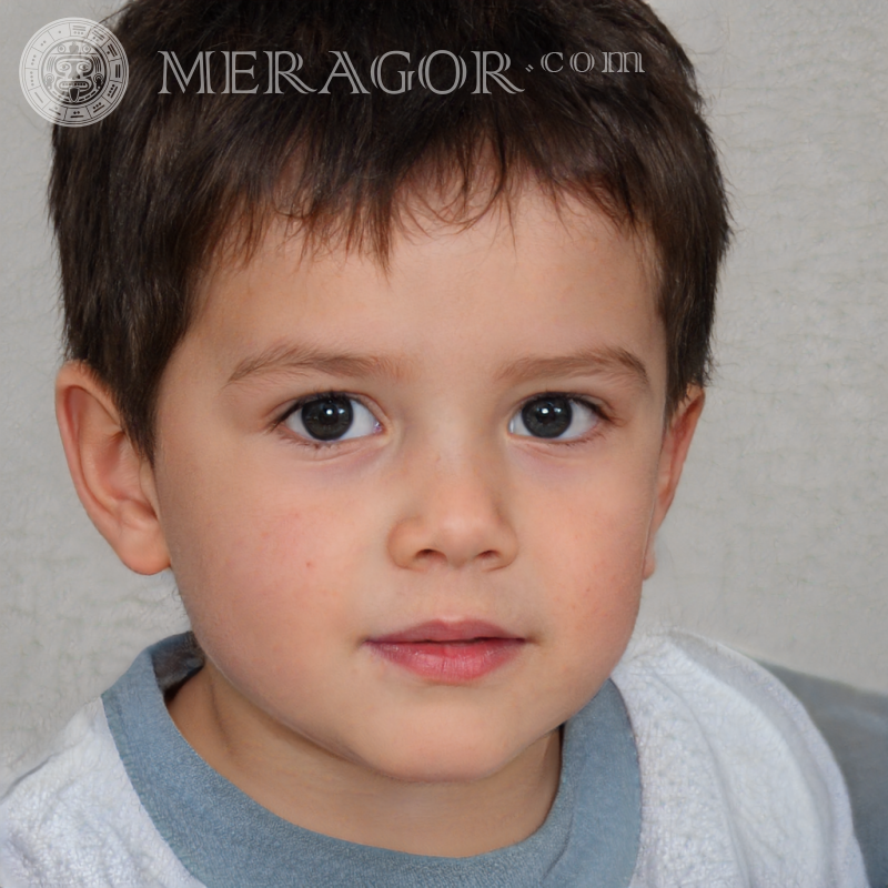 Generador de personalidad falsa descarga de fotos de cara de chico lindo Rostros de niños Europeos Rusos Ucranianos