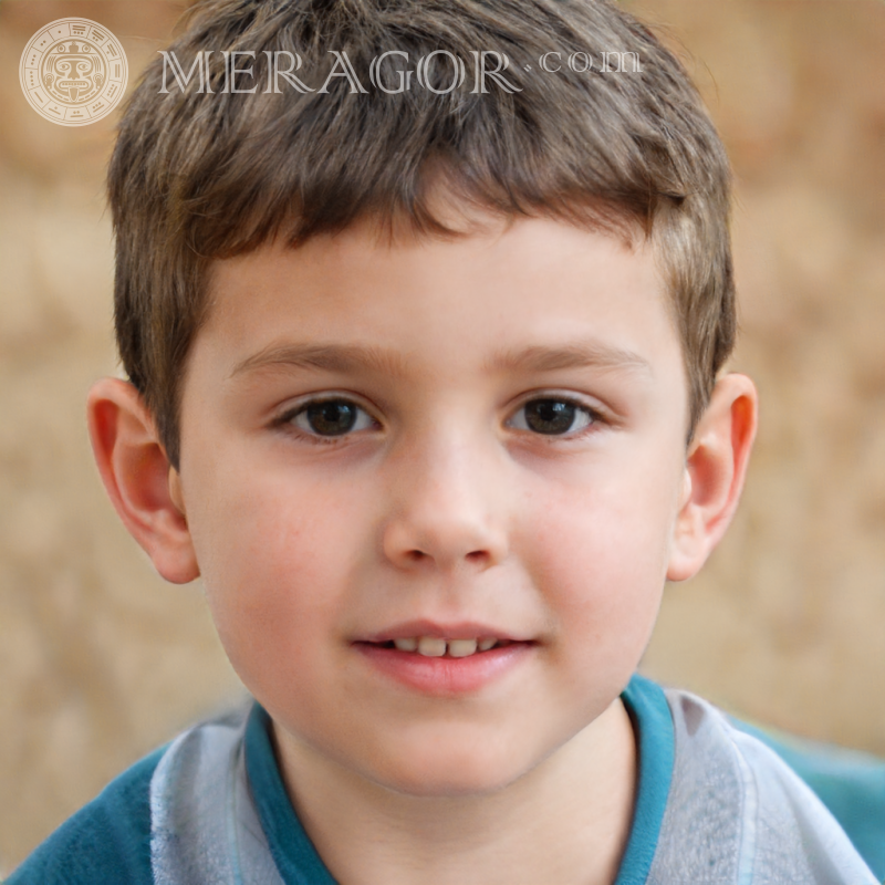 Laden Sie ein Foto des Gesichts eines süßen Jungen für die Website herunter | 0 Gesichter von Jungen Europäer Russen Ukrainer