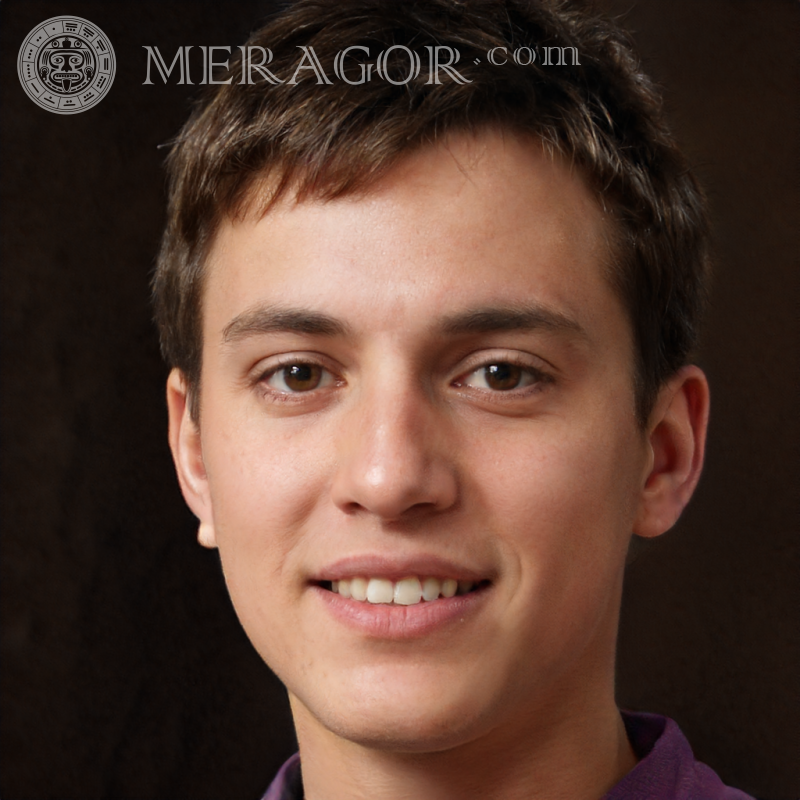 Photo de gars sur la photo de profil sur fond noir Visages de jeunes hommes Européens Russes Visages, portraits