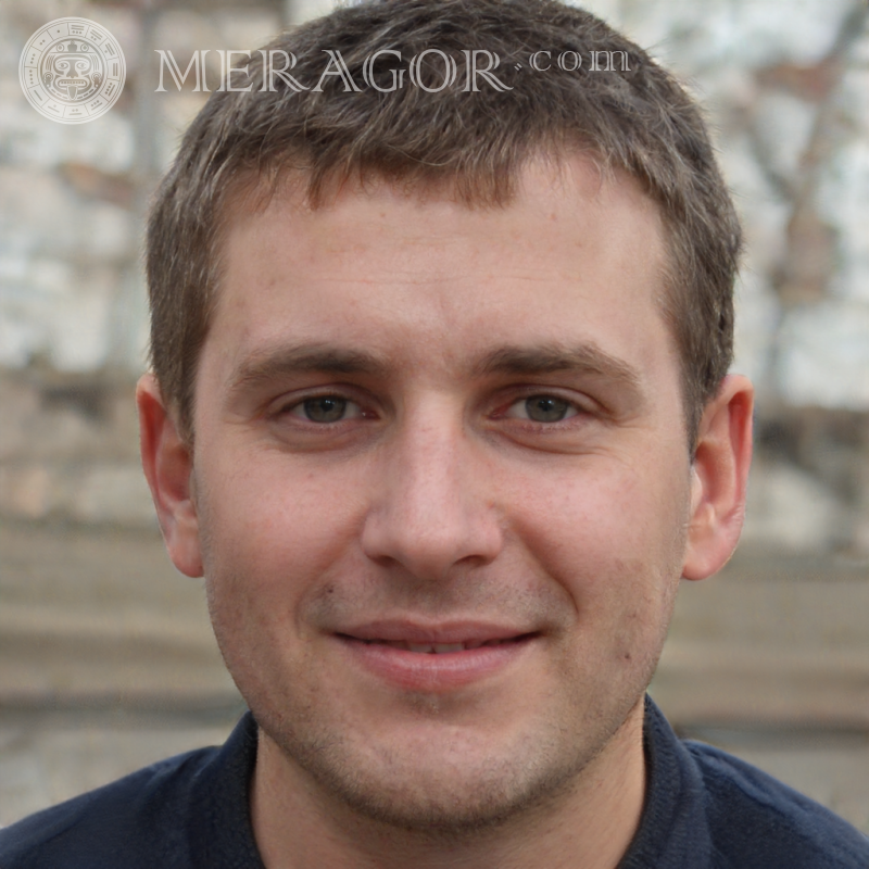 Foto von einem 30-jährigen Mann, den man sich einfallen lassen sollte Gesichter von Jungs Europäer Russen Gesichter, Porträts