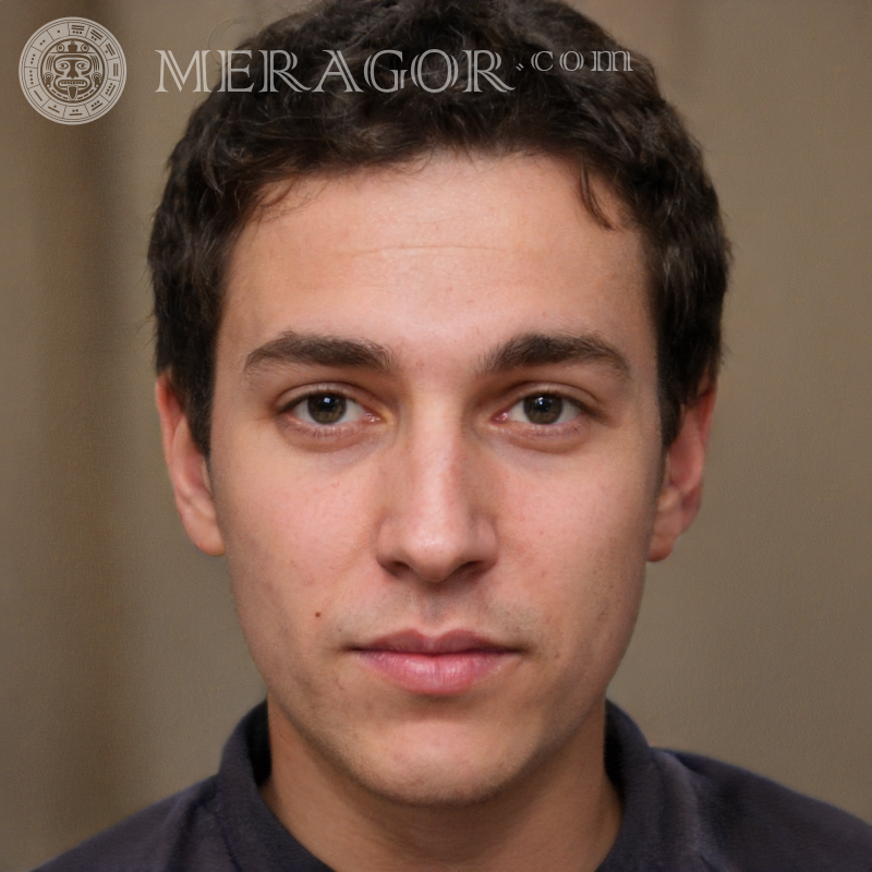 De beaux avatars pour une photo de mec dans la maison Visages de jeunes hommes Européens Russes Visages, portraits