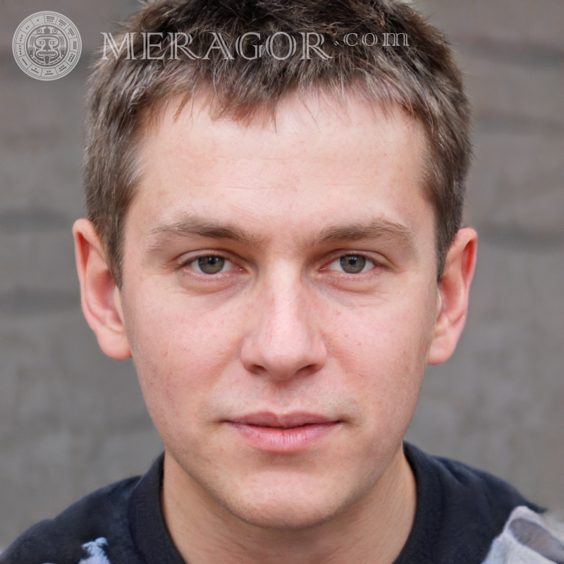 Photo du visage un mec sérieux Visages de jeunes hommes Européens Russes Visages, portraits