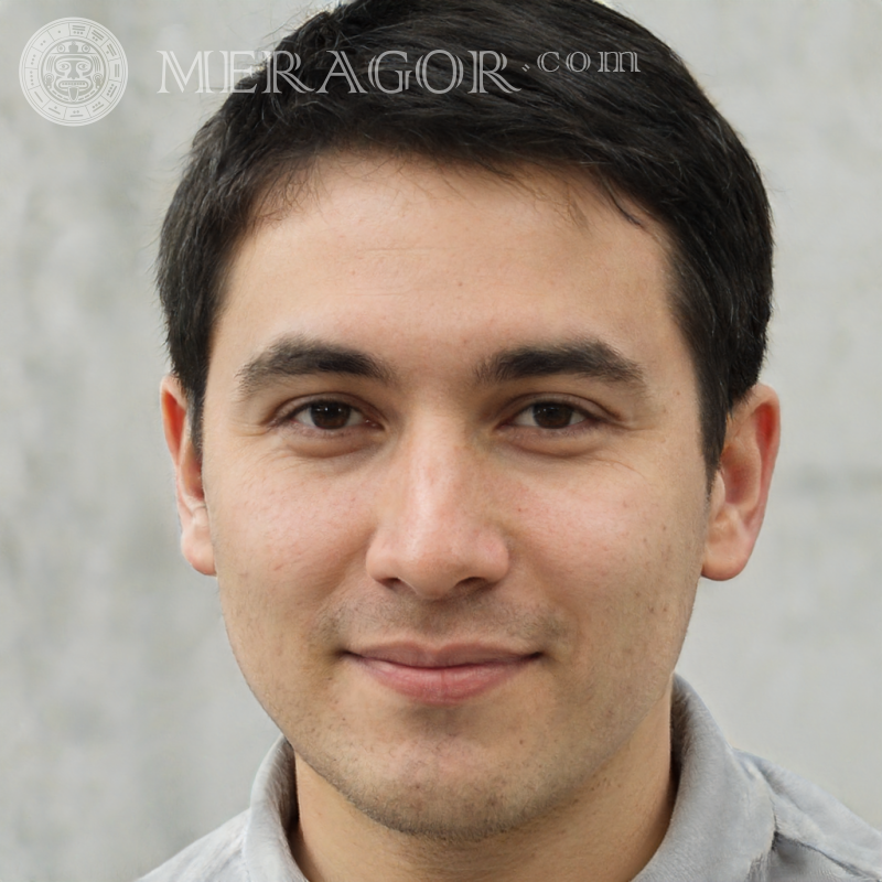 Photo du visage un gars pour un passeport Visages de jeunes hommes Européens Russes Visages, portraits