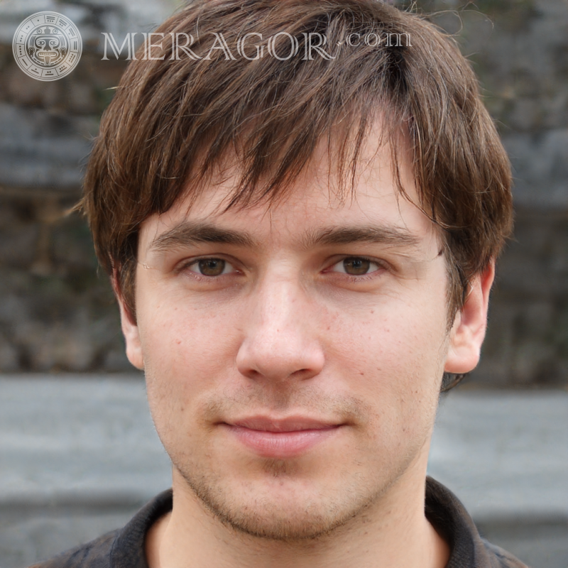 Foto de un chico de 27 años en la página de registro. Rostros de chicos Europeos Rusos Caras, retratos