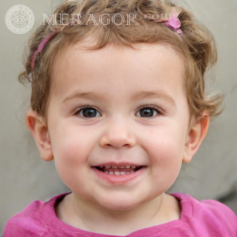 Gesicht des kleinen Mädchens lustig Gesichter von kleinen Mädchen Europäer Russen Gesichter, Porträts