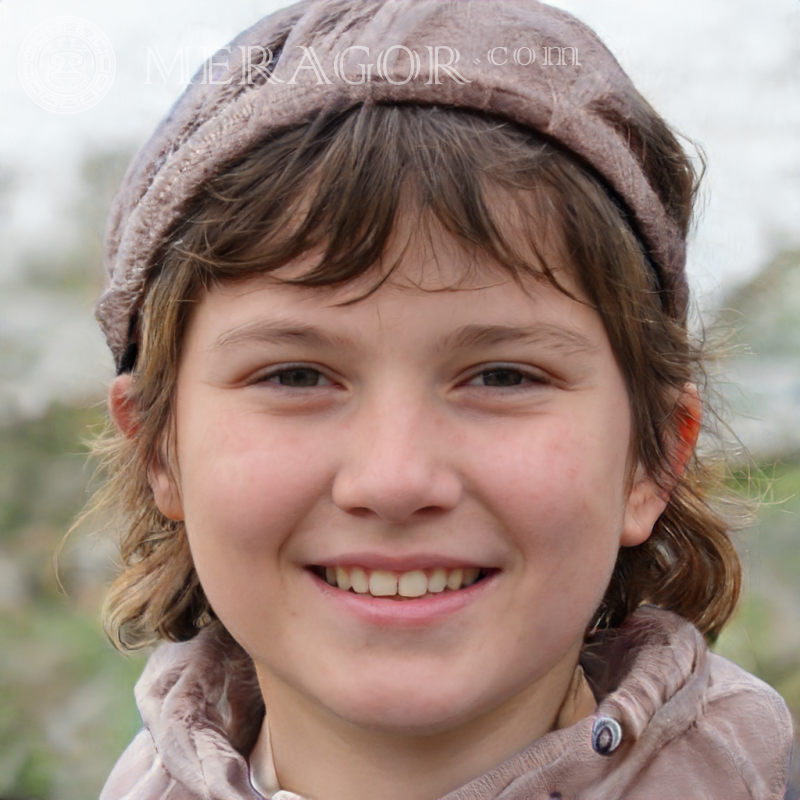 Visage de fille de 11 ans Visages de petites filles Européens Russes Visages, portraits
