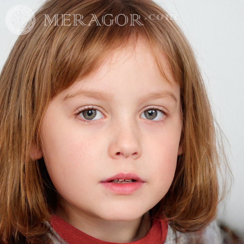 Visage de fille pour inscription 4 ans Visages de petites filles Européens Russes Visages, portraits