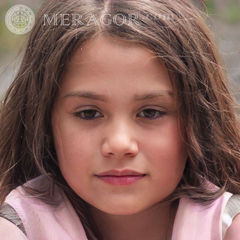 Télécharger visage de fille de 9 ans Visages de petites filles Européens Russes Petites filles