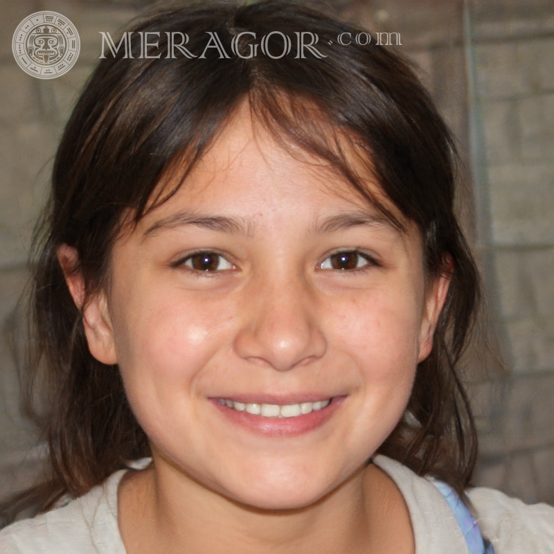 Beaux visages de filles pour le forum Visages de petites filles Européens Russes Petites filles