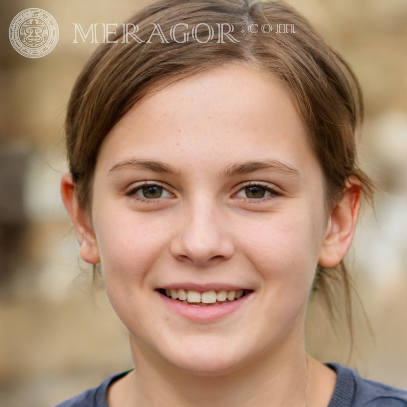 Schöne Gesichter von braunhaarigen Mädchen Gesichter von kleinen Mädchen Europäer Russen Maedchen