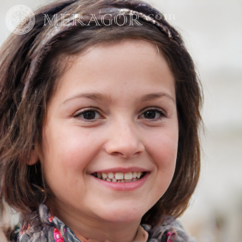 Portrait art de beaux visages filles Visages de petites filles Européens Russes Petites filles