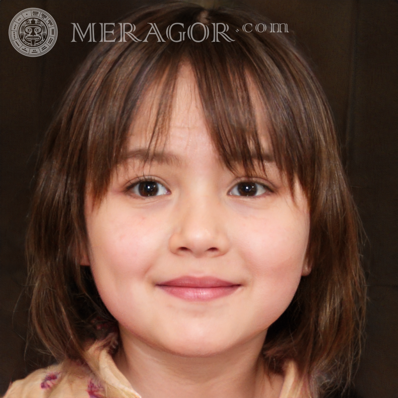 Photo de visage de fille pour documents 5 ans Visages de petites filles Européens Russes Petites filles