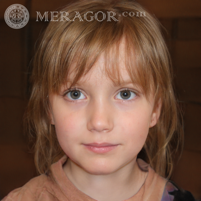 Télécharger le visage une petite fille sans inscription Visages de petites filles Européens Russes Petites filles