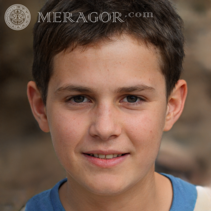 Photo de visage de garçon télécharger une belle image Visages de garçons Européens Russes Ukrainiens